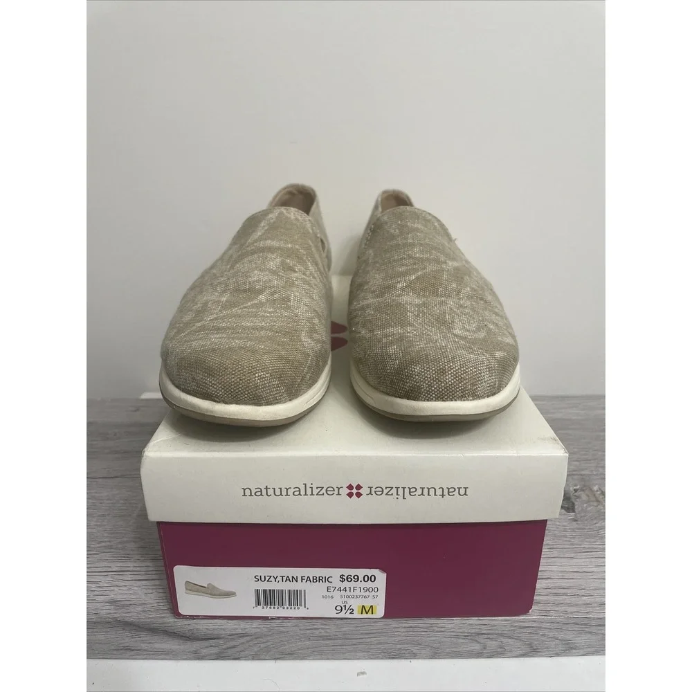 Naturalizer Suzy Tan 9 1/2 M women's slip on N5‎ Comfort Cushion